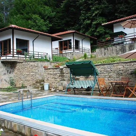 Aqua Terra Holiday Village *